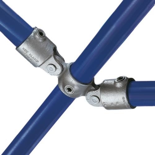 Raccord en croix avec 1 passage central + 2 sorties