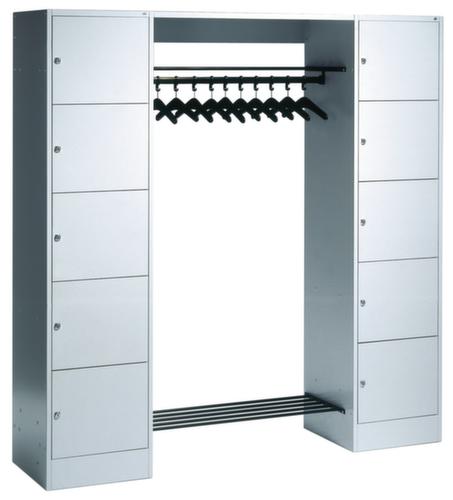 C+P Vestiaire à casiers Classic gris clair avec 10 casiers + porte-chapeaux + porte-chaussures, largeur 1870 mm