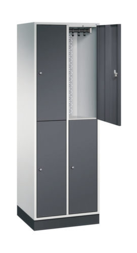 C+P Armoire vestiaire à deux niveaux Intro, largeur de compartiment 260 mm