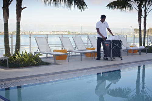 Rubbermaid Chariot pour linge pliage X-Cart