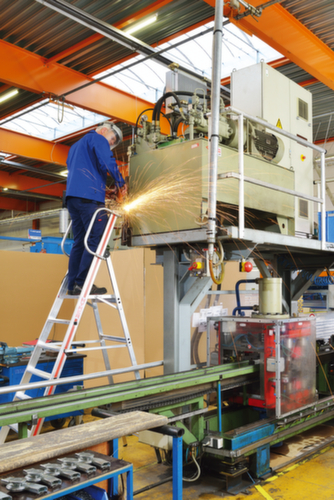 Hymer escabeau grande hauteur 8080 avec main courante