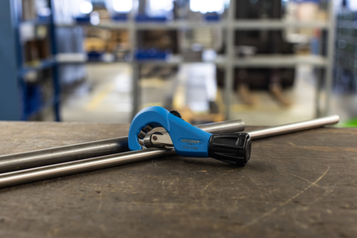 GEDORE 2180 3 Coupe-tube pour tubes en acier inoxydable 3-35 mm