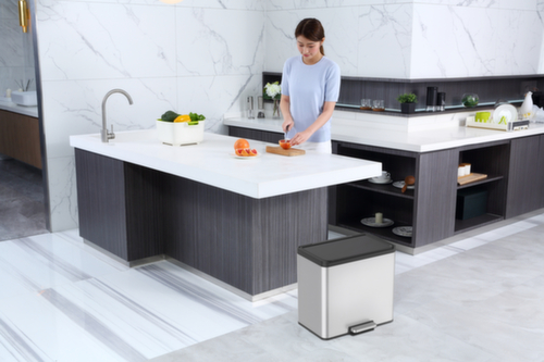 Poubelle à pédale EKO avec revêtement résistant aux traces de doigts, capacité 1 x 20 l/ 1 x 9 l