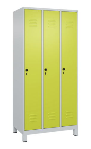 C+P Armoire vestiaire Classic Plus pour une séparation en noir et blanc, largeur de compartiment 300 mm
