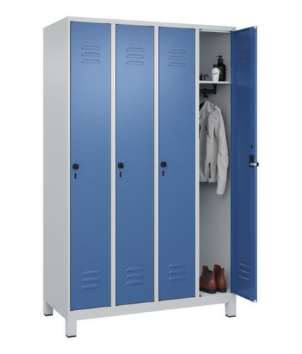 C+P Armoire vestiaire Classic Plus à 4 compartiments, largeur de compartiment 300 mm