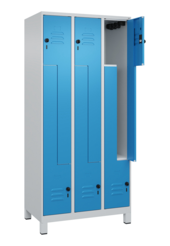 C+P Armoire vestiaire Z Classic Plus, largeur de compartiment 150/300 mm