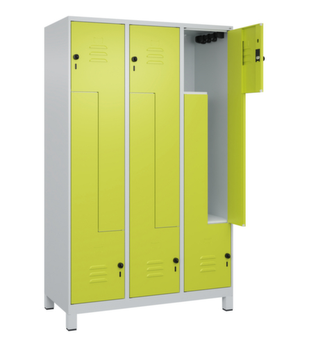 C+P Armoire vestiaire Z Classic Plus, largeur de compartiment 200/400 mm
