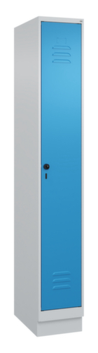 C+P Armoire vestiaire Classic Plus pour une séparation en noir et blanc, largeur de compartiment 300 mm