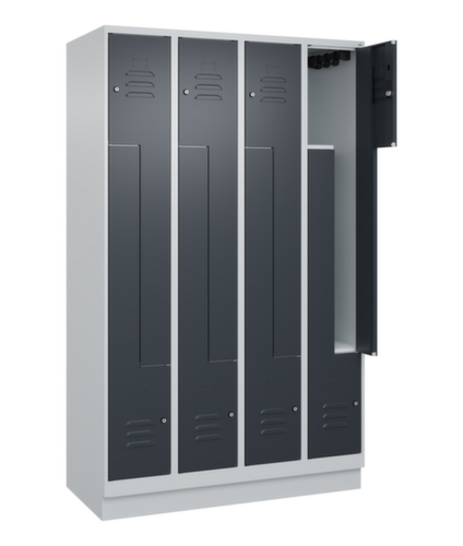 C+P Armoire vestiaire Z Classic Plus, largeur de compartiment 150/300 mm
