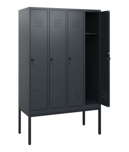 C+P Armoire vestiaire Classic Plus à 4 compartiments, largeur de compartiment 300 mm
