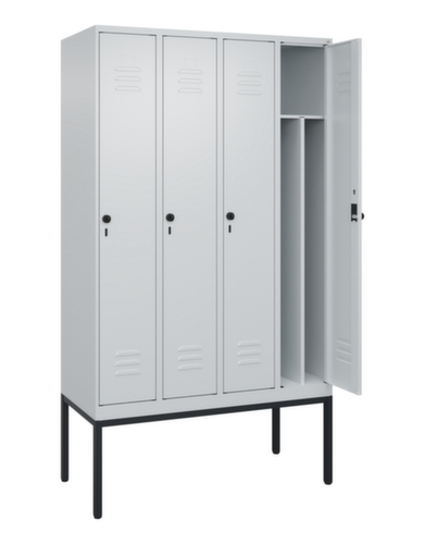 C+P Armoire vestiaire Classic Plus pour une séparation en noir et blanc, largeur de compartiment 300 mm