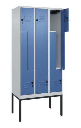C+P Armoire vestiaire Z Classic Plus, largeur de compartiment 150/300 mm