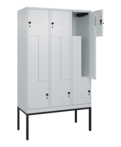 C+P Armoire vestiaire Z Classic Plus, largeur de compartiment 200/400 mm