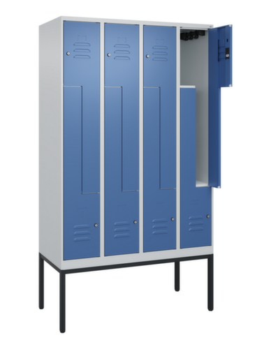 C+P Armoire vestiaire Z Classic Plus, largeur de compartiment 150/300 mm