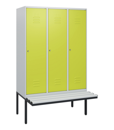 C+P Armoire vestiaire Classic Plus avec banc, largeur de compartiment 400 mm