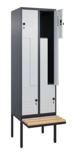 C+P Armoire vestiaire Z Classic Plus avec banc intégré, largeur de compartiment 300 mm