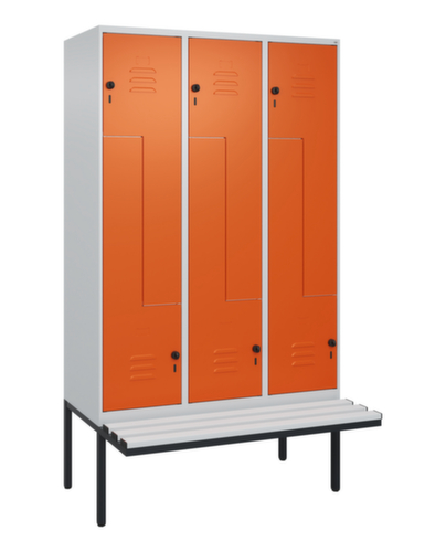C+P Armoire vestiaire Z Classic Plus avec banc intégré, largeur de compartiment 400 mm