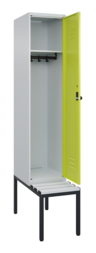 C+P Armoire vestiaire Classic Plus avec banc, largeur de compartiment 400 mm