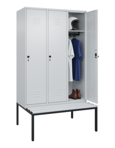 C+P Armoire vestiaire Classic Plus avec banc, largeur de compartiment 400 mm