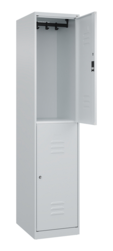 C+P Armoire vestiaire à deux niveaux Classic Plus, largeur de compartiment 400 mm