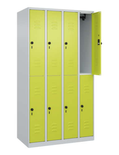 C+P Armoire vestiaire à deux niveaux Classic Plus, largeur de compartiment 250 mm