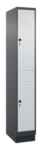 C+P Armoire vestiaire à deux niveaux Classic Plus, largeur de compartiment 300 mm