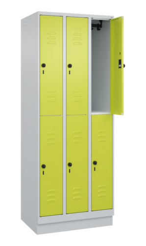 C+P Armoire vestiaire à deux niveaux Classic Plus, largeur de compartiment 250 mm