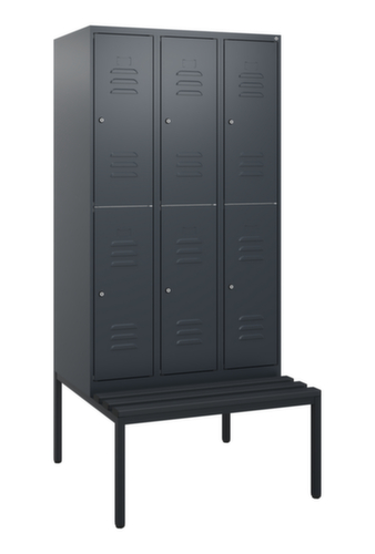 C+P Armoire vestiaire à deux niveaux Classic Plus avec banc, largeur de compartiment 300 mm