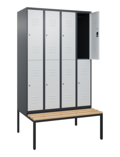 C+P Armoire vestiaire à deux niveaux Classic Plus avec banc, largeur de compartiment 300 mm