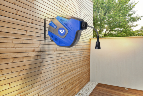 Brilliant Tools Automatic compressed air hose reel