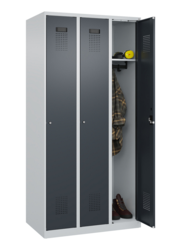 C+P Armoire vestiaire Evolo PLUS, largeur de compartiment 300 mm
