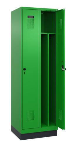 C+P Armoire vestiaire Evolo PLUS pour une séparation en noir et blanc, largeur de compartiment 300 mm