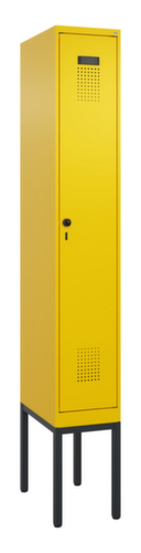 C+P Armoire vestiaire Evolo PLUS, largeur de compartiment 300 mm