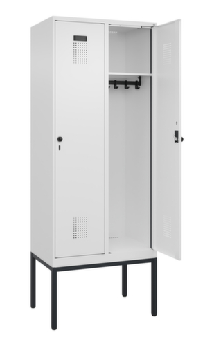 C+P Armoire vestiaire Evolo PLUS, largeur de compartiment 400 mm