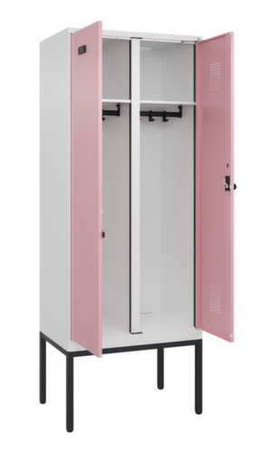C+P armoire vestiaire noir et blanc Evolo PLUS avec double compartiment, largeur de compartiment 400 mm