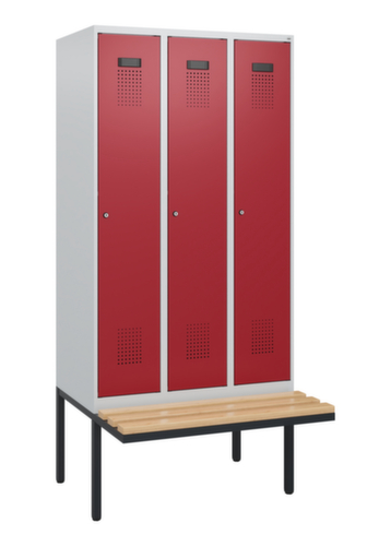C+P Armoire vestiaire Evolo PLUS avec banc suspendu, largeur de compartiment 300 mm