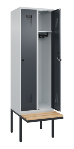 C+P Armoire vestiaire Evolo PLUS avec banc suspendu, largeur de compartiment 300 mm