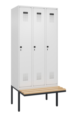 C+P Armoire vestiaire Evolo PLUS avec banc suspendu, largeur de compartiment 300 mm