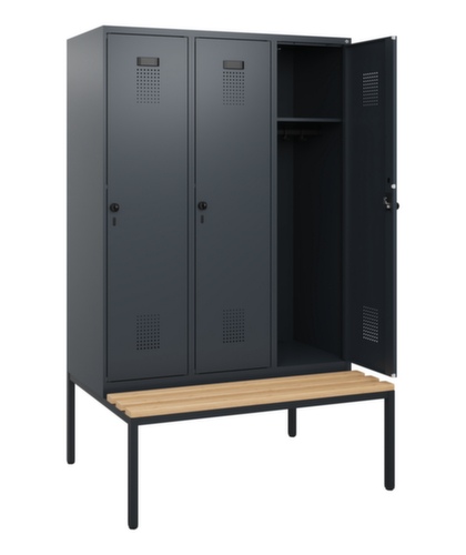 C+P Armoire vestiaire Evolo PLUS avec banc, largeur de compartiment 400 mm