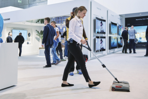 Balayeuse de batterie MEDUSA, largeur de balayage 370 mm