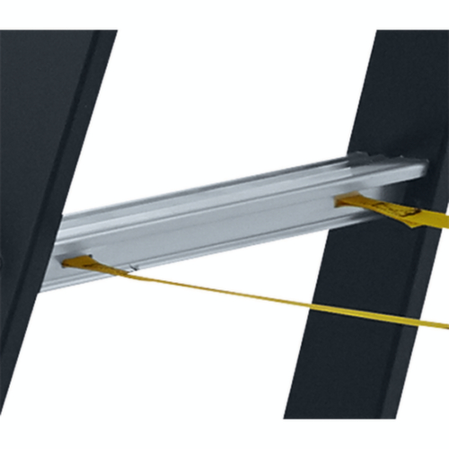 ZARGES L' escabeau Z600 à barreaux peut être chargé jusqu'à 250 kg