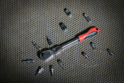 GEDORE RED R40120027 Cliquet réversible à articulation bicomposante 1/4 163 mm RSW5