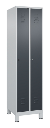 C+P Armoire vestiaire Classic Plus à 2 compartiments, largeur de compartiment 250 mm