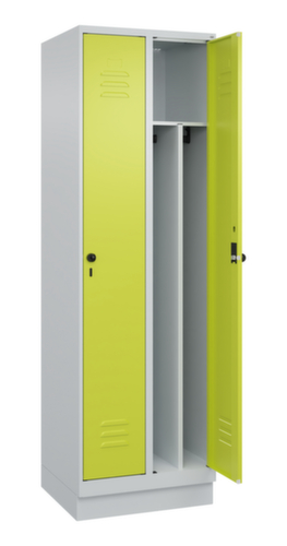 C+P Armoire vestiaire Classic Plus pour une séparation en noir et blanc, largeur de compartiment 300 mm