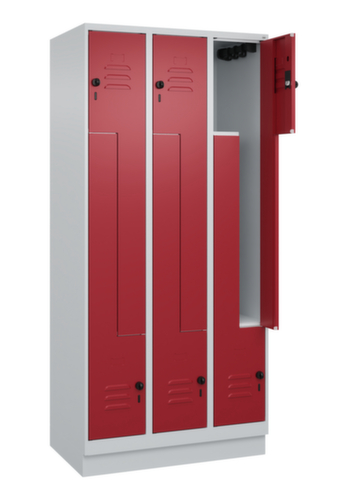 C+P Armoire vestiaire Z Classic Plus, largeur de compartiment 150/300 mm