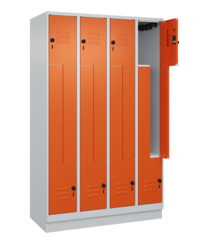 C+P Armoire vestiaire Z Classic Plus, largeur de compartiment 150/300 mm