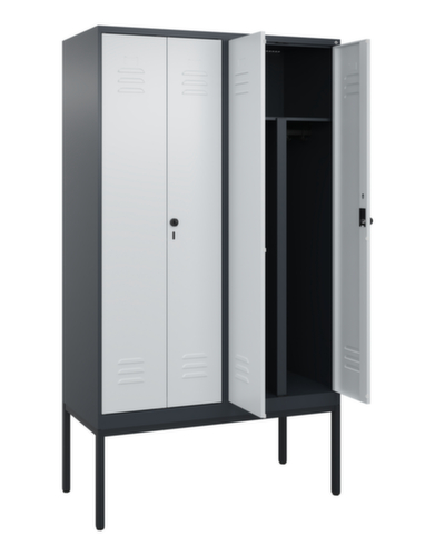 C+P Armoire vestiaire pour EPI Classic Plus pour une séparation en noir et blanc, largeur de compartiment 300 mm