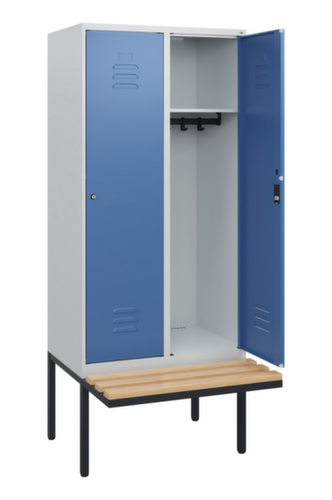 C+P Armoire vestiaire Classic Plus avec banc, largeur de compartiment 400 mm