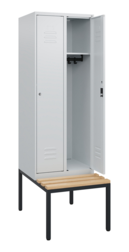 C+P Armoire vestiaire Classic Plus avec banc, largeur de compartiment 300 mm