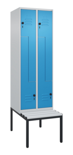 C+P Armoire vestiaire Z Classic Plus avec banc intégré, largeur de compartiment 300 mm